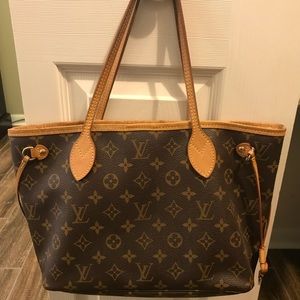 Louis Vuitton Neverfull pm